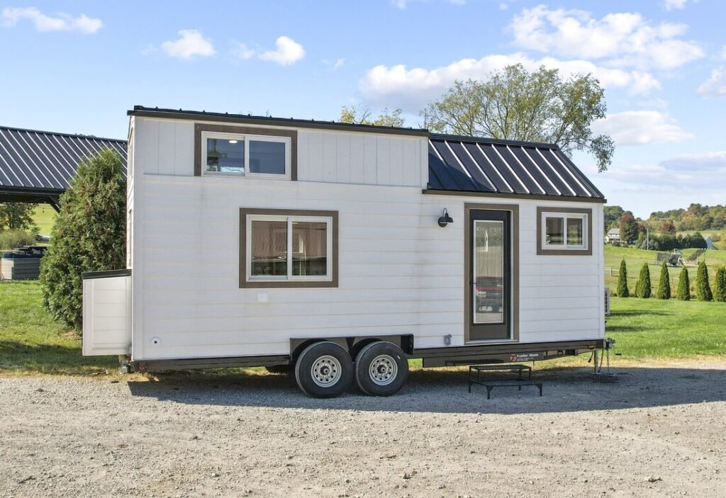 Modern Tiny Living 03